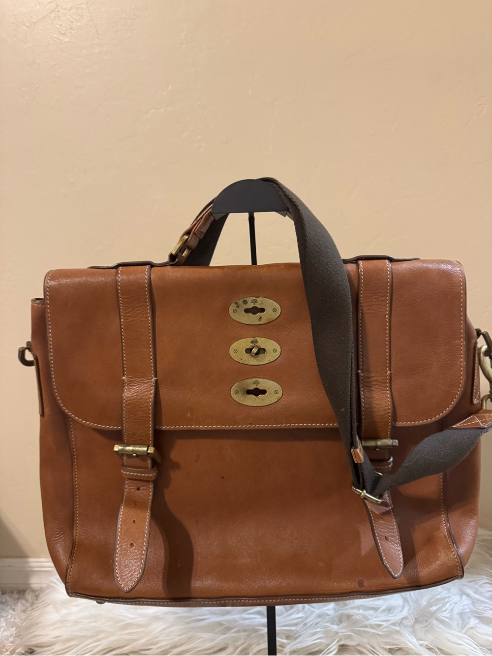 Classic Brown Leather Briefcase Messenger Bag